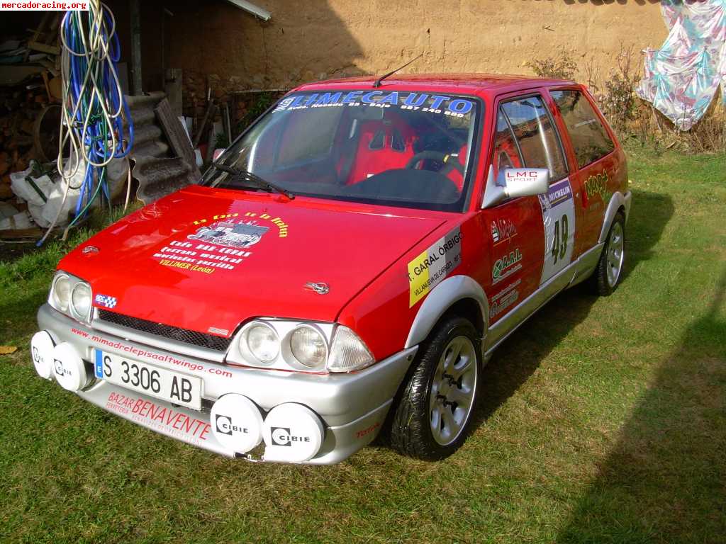 Citroen ax 1.6  (vendo o cambio por moto)