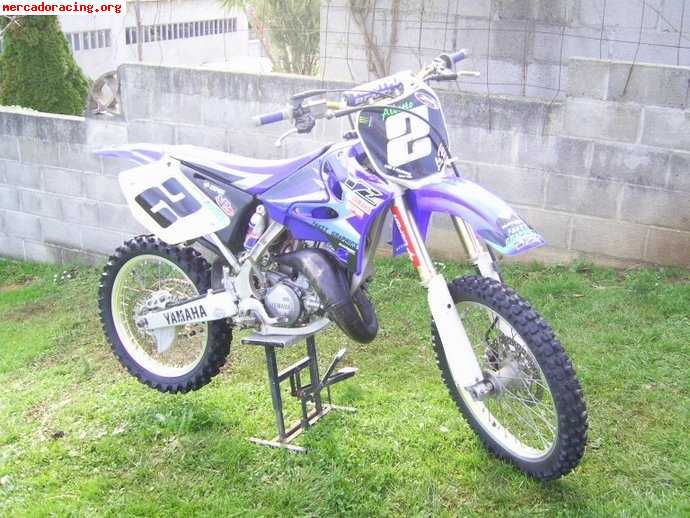 Se vende o se cambia yamaha yz 125 año 2006