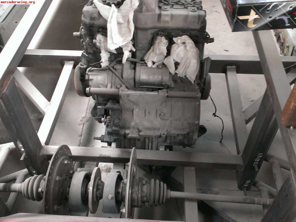 Citroen c2 tubular motor cbr 1000f 140cv  1800e