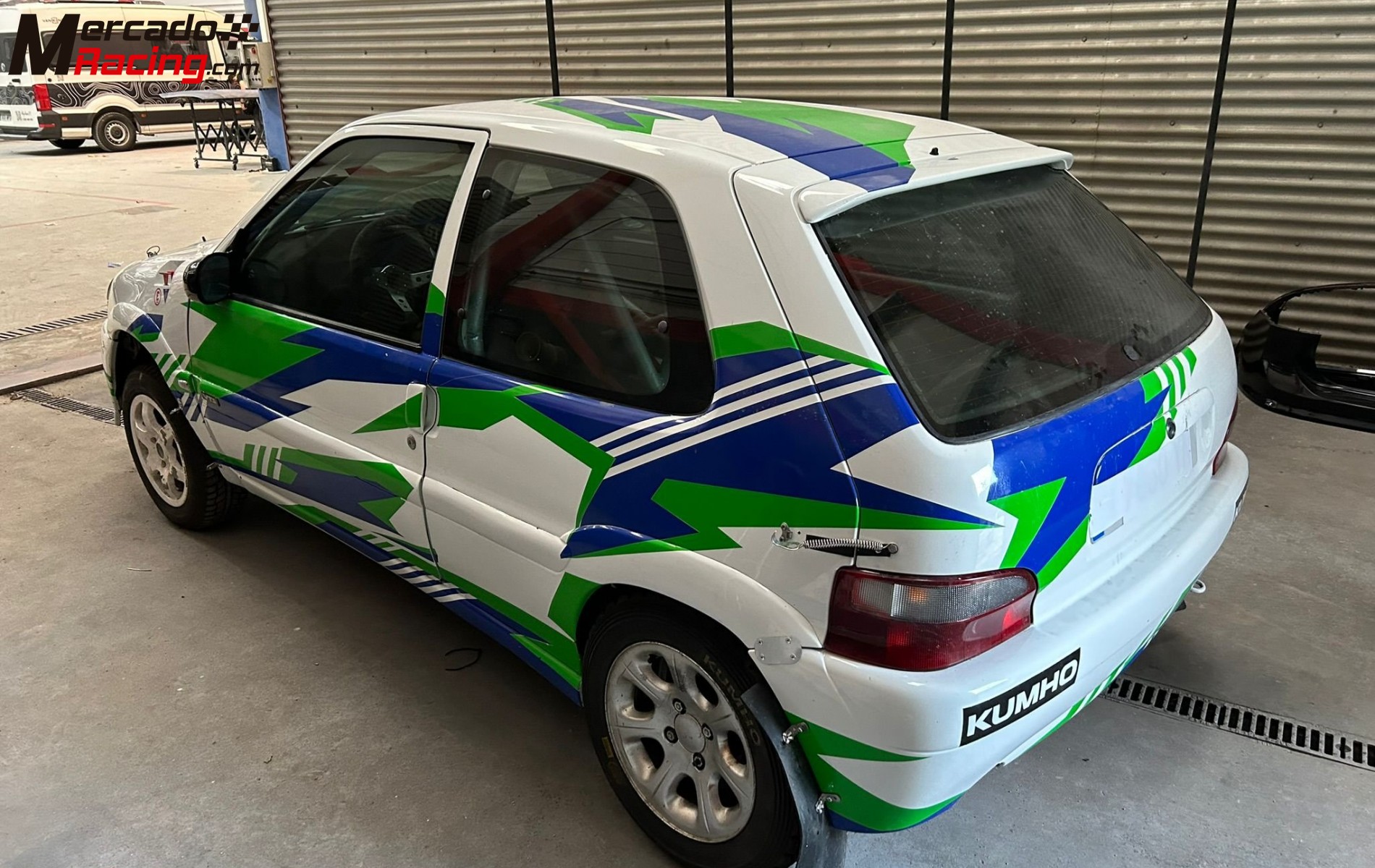 Carroceria con mecanica saxo de rally