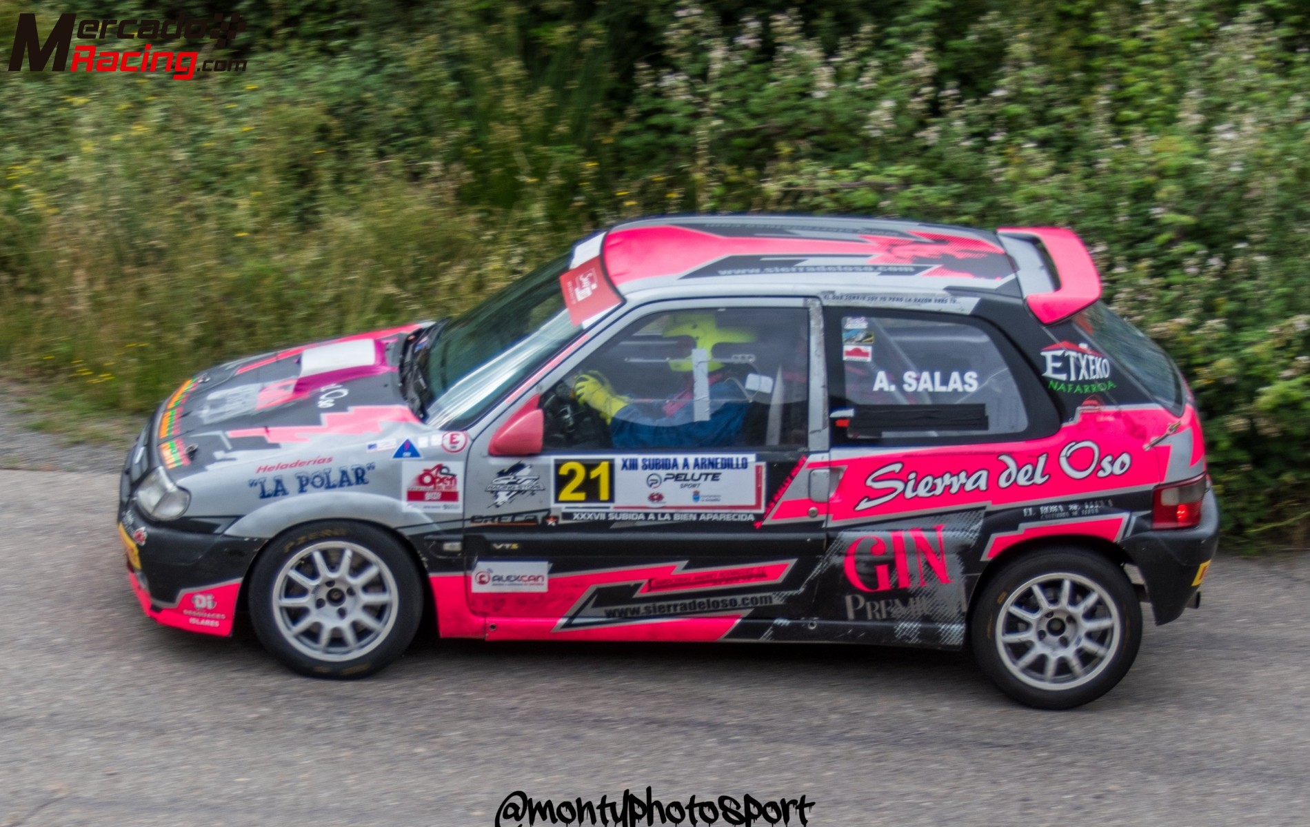 Saxo con secuencial y admisión kit car 