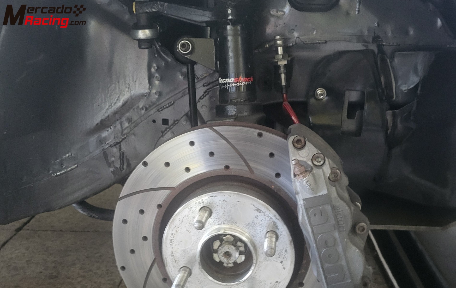 Se vende o se cambia saxo kit car