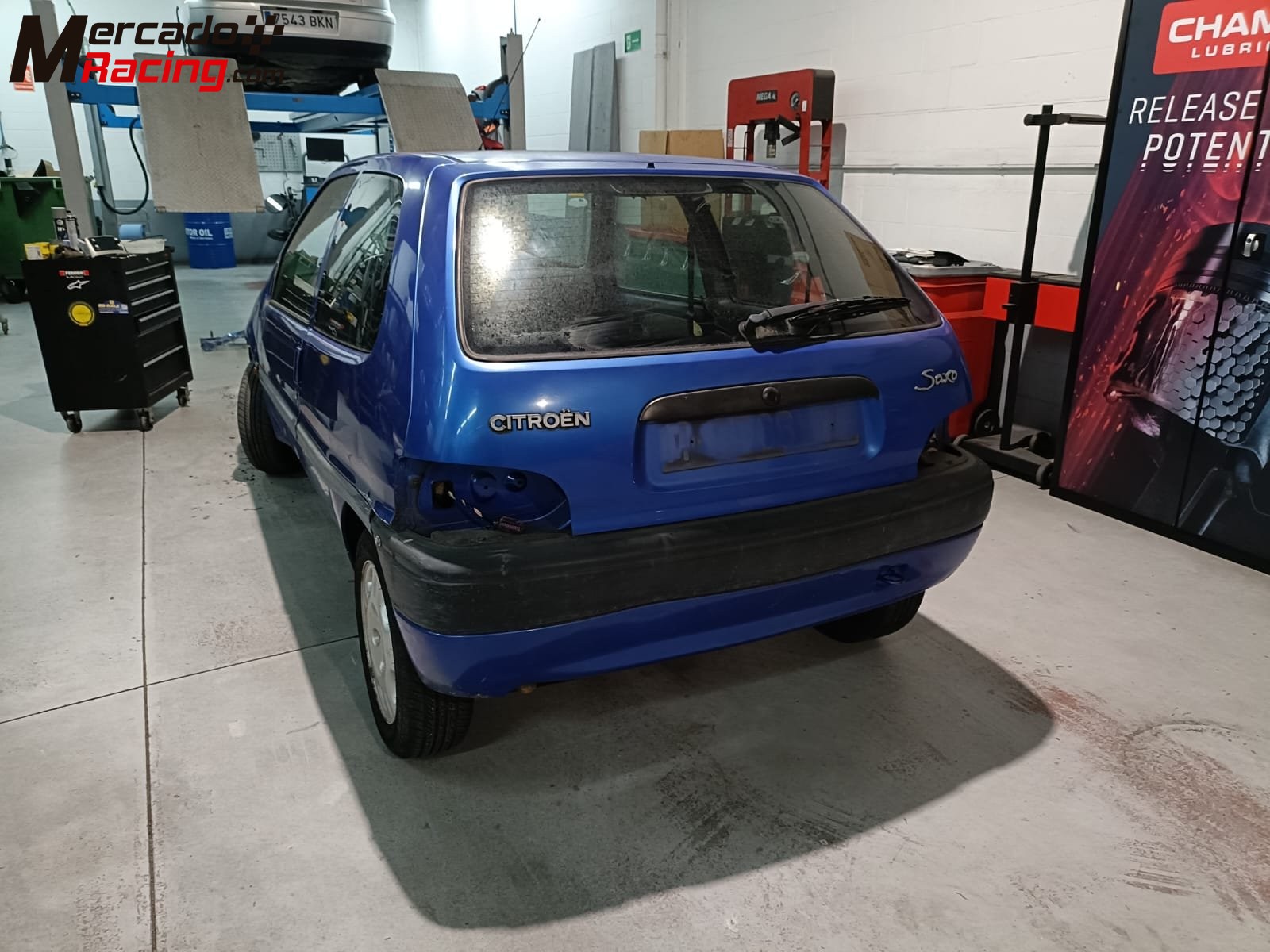 Carrocería citroen saxo documentada