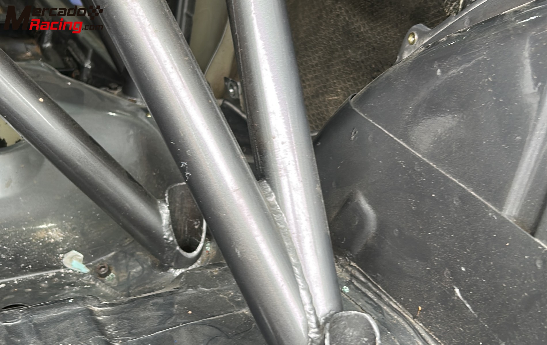 Carrocería saxo vts con golpe