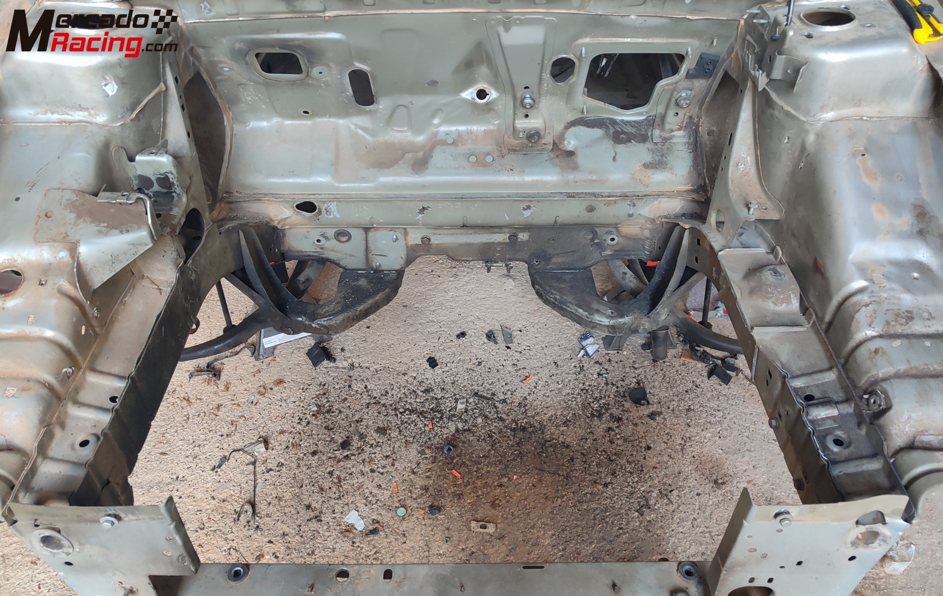 Carrocería saxo con arco ast.
