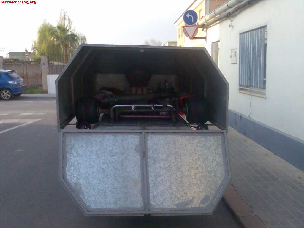 Vendo - remolque transportar karting    caja cerrada   