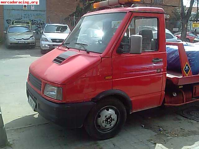 Vendo grua iveco