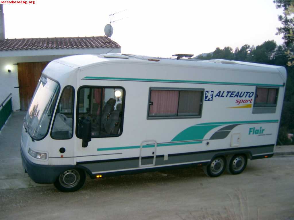 Vendo motorhome niesman flair