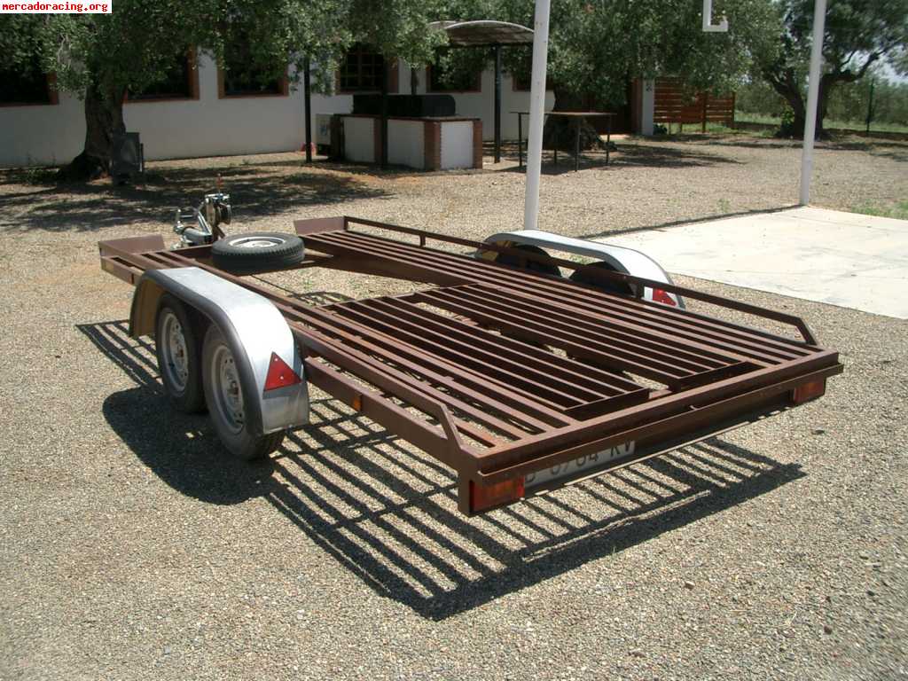 Se vende remolque para coches 