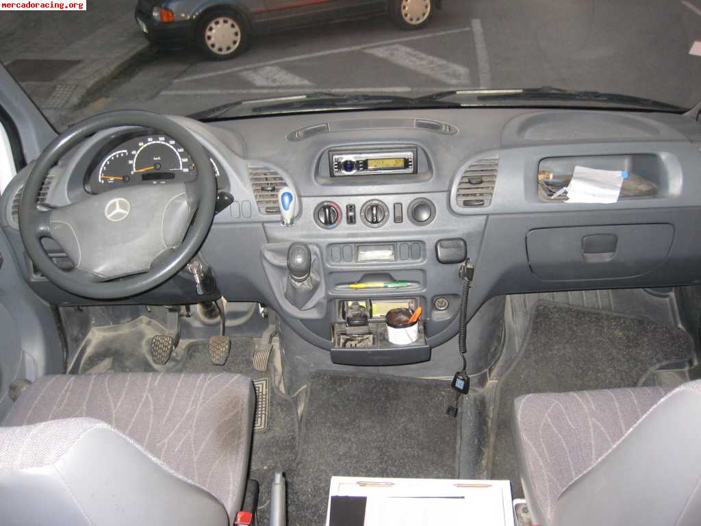 Mercedes sprinter 208 cdi
