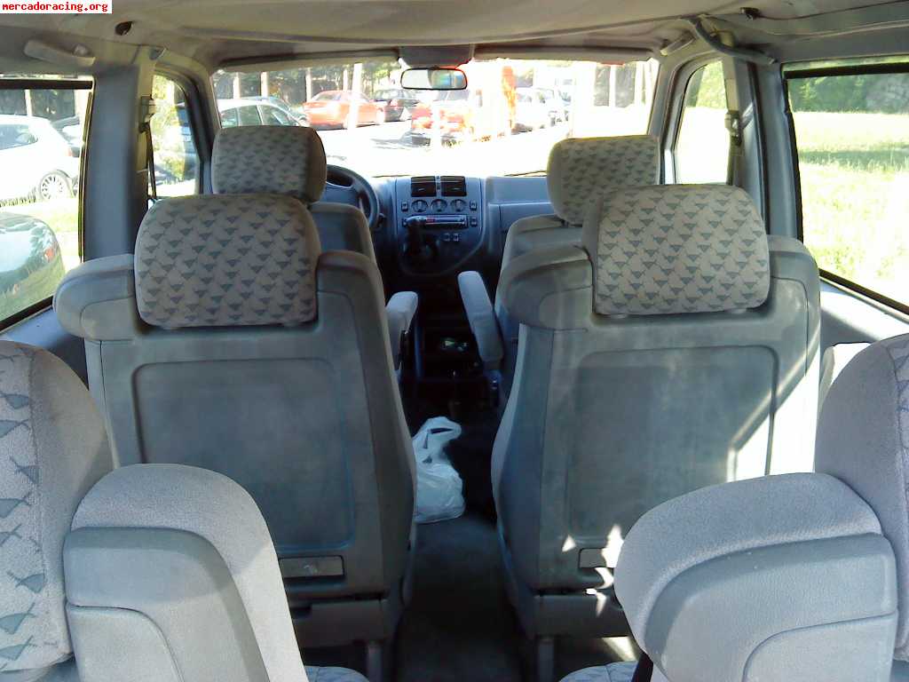 Mercedes v230td (vendo o cambio)