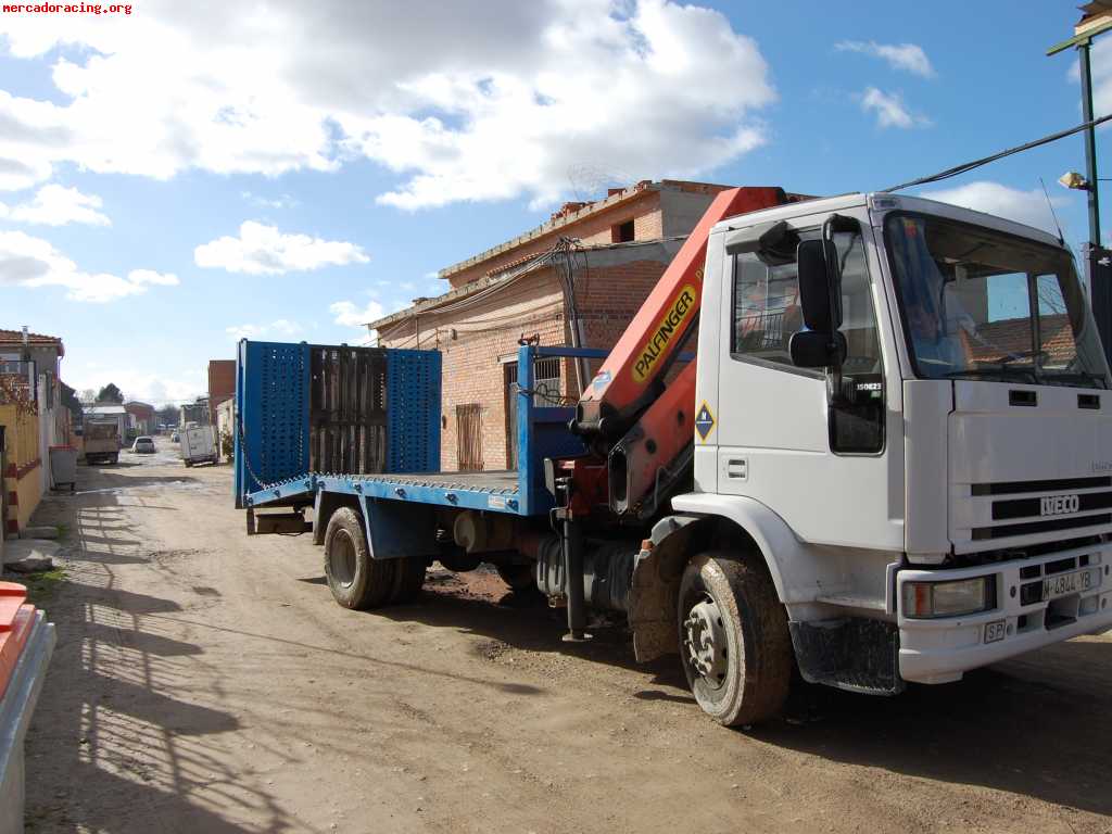 Iveco eurocargo 150 23 .vendo o cambio