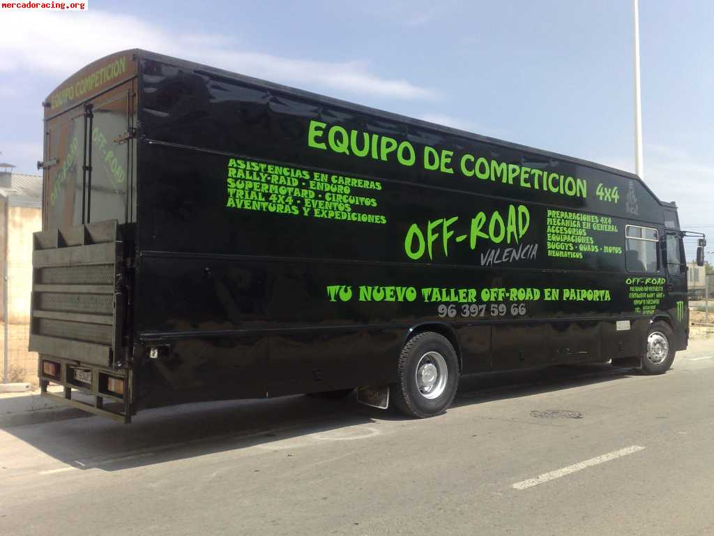 Camion autobus para asistencias  9 plazas 5 literas  , capac