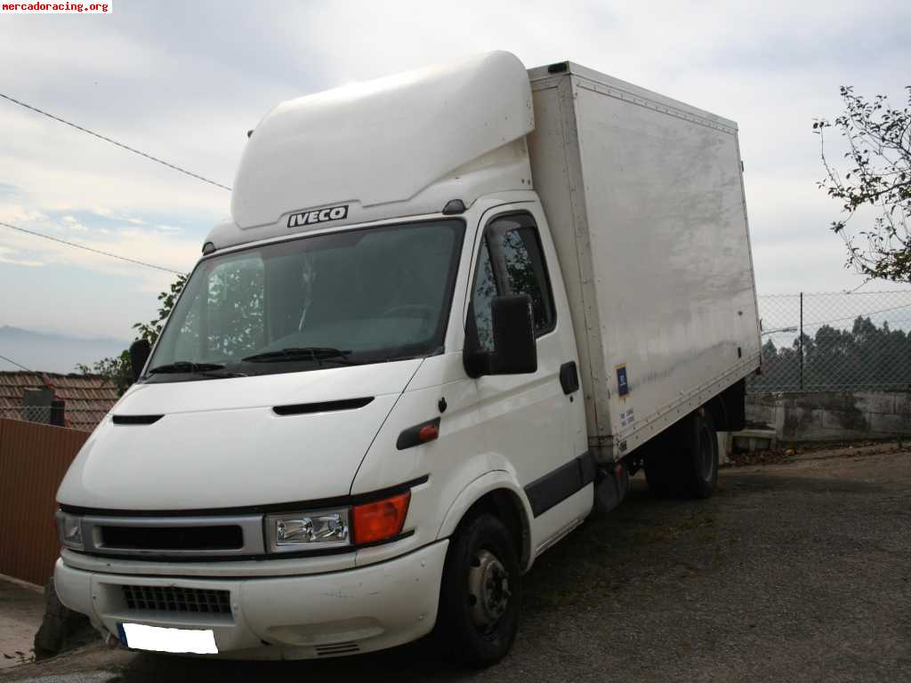 Se vende furgoneta economica