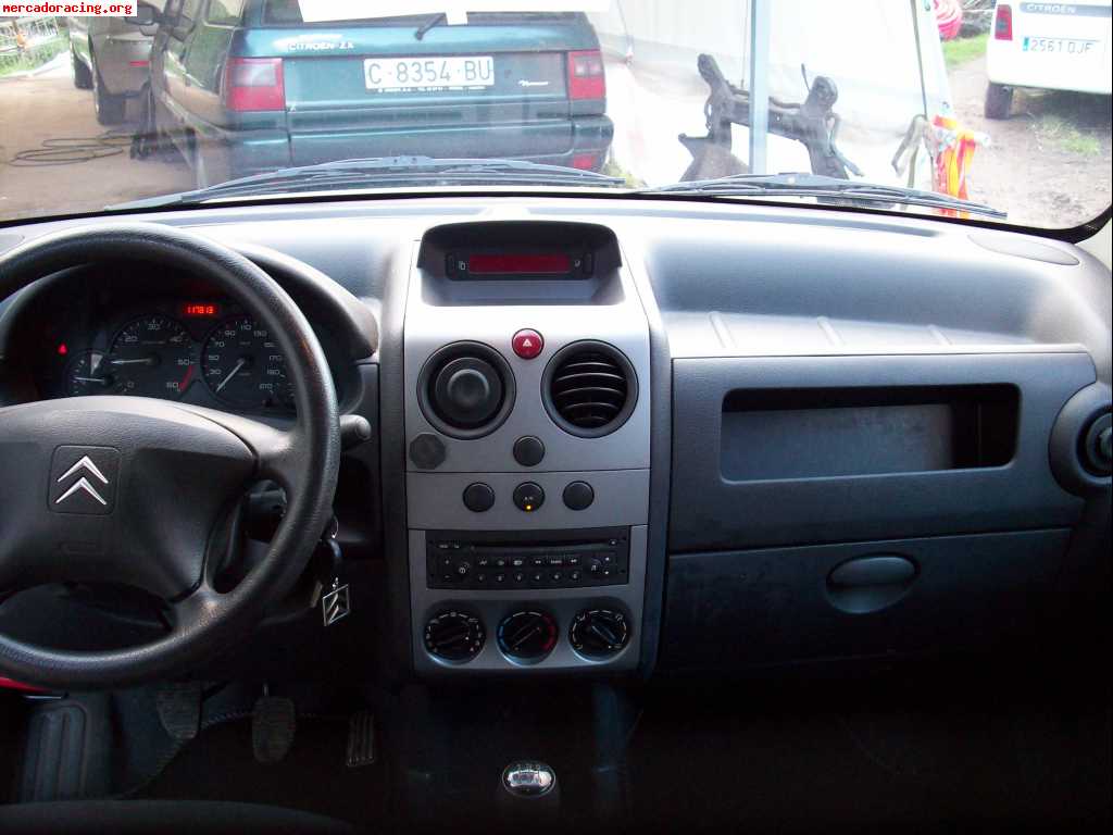 Berlingo 1.9    06/2004 impecable 115000 kms