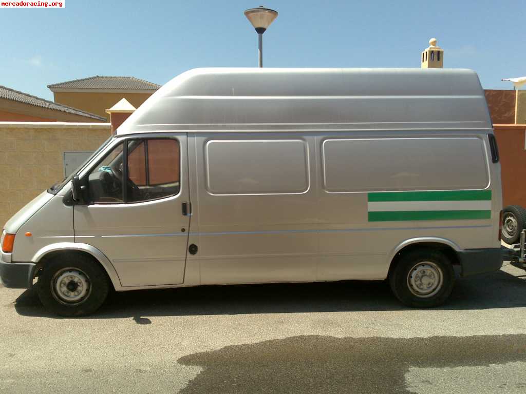 Vendo ford transit 