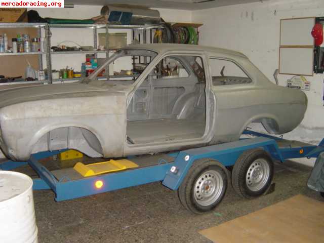 Se vende remolque de doble eje