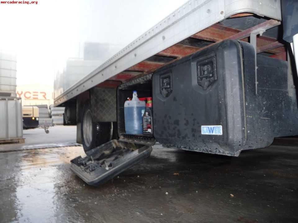 Se vende camion iveco portacoches asistencia