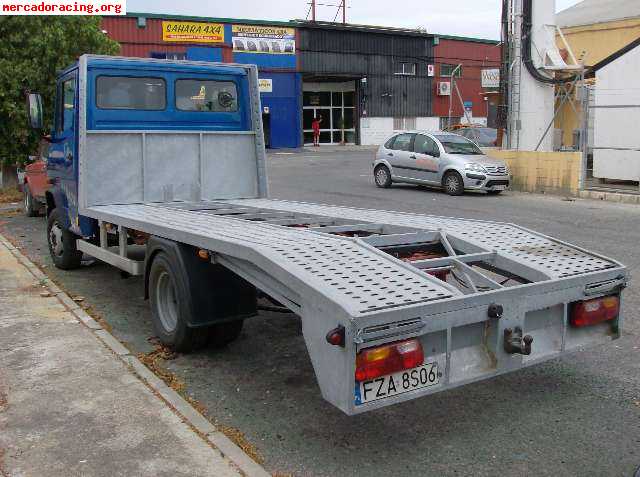 Grua portacoches mercedes benz 709