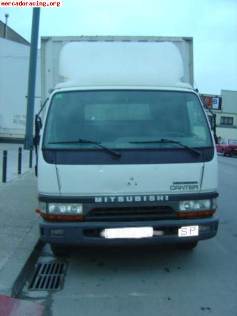 Camion mitsubishi canter