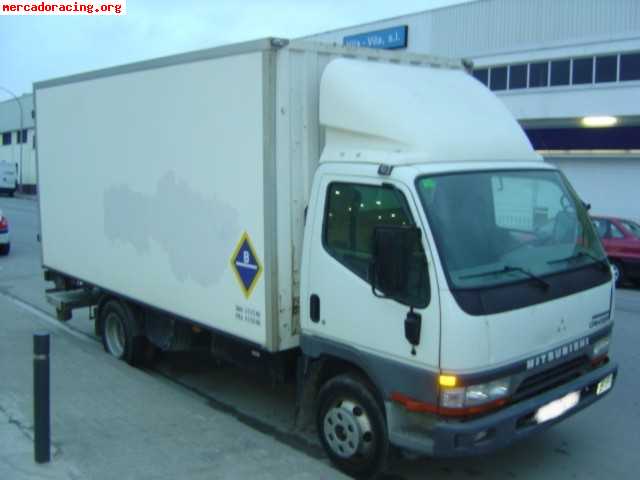 Camion mitsubishi canter