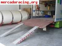 Camión-taller para el transporte de vehículos de competición