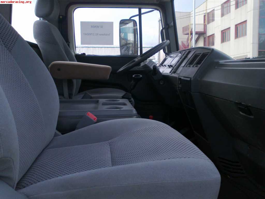 Camión plataforma de 9 mts x 2,55 mts 