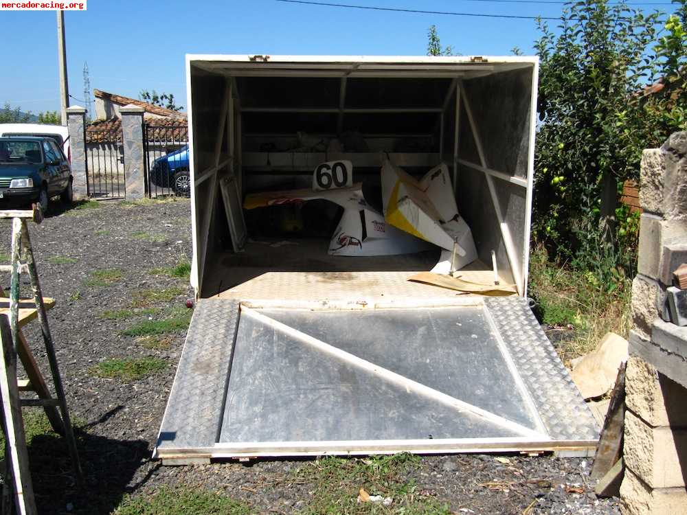 Se vende carro cerrado para formula tt o car cross