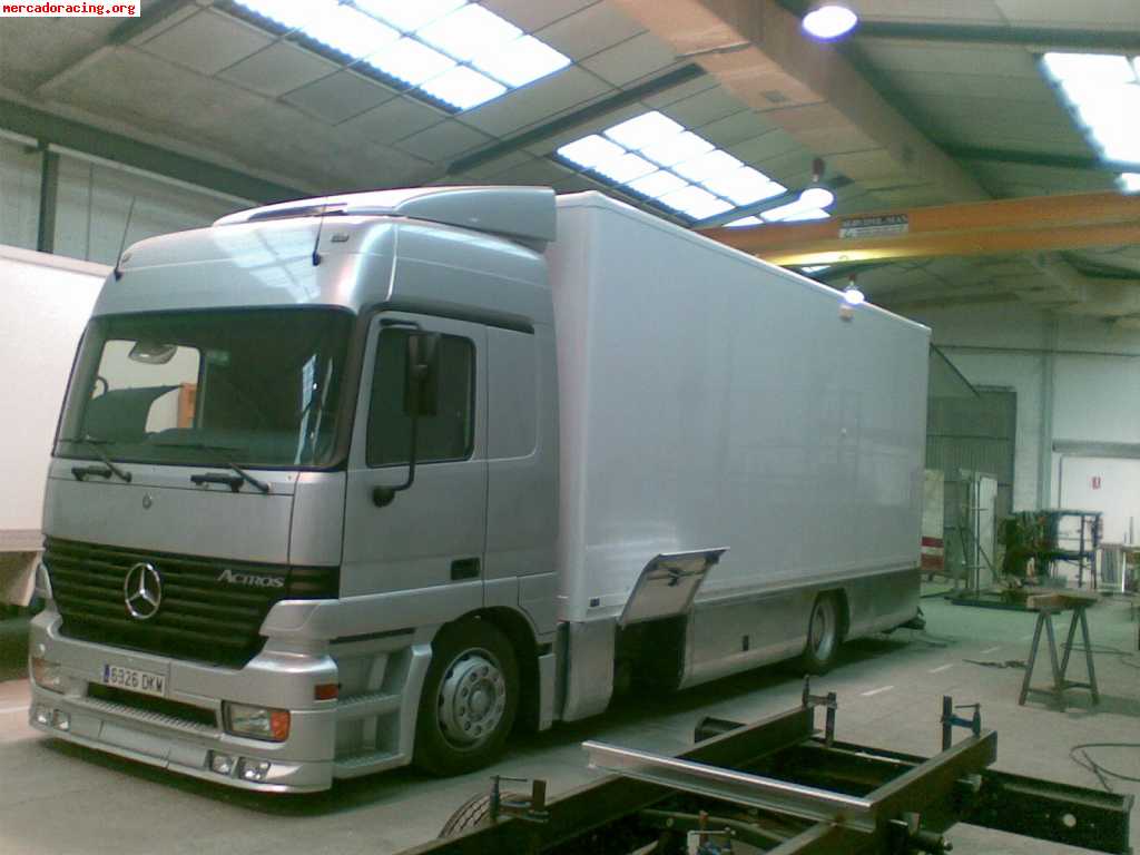 Mercedes actros 1835 taller/vivienda