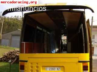 Autobus vivienda setra s215