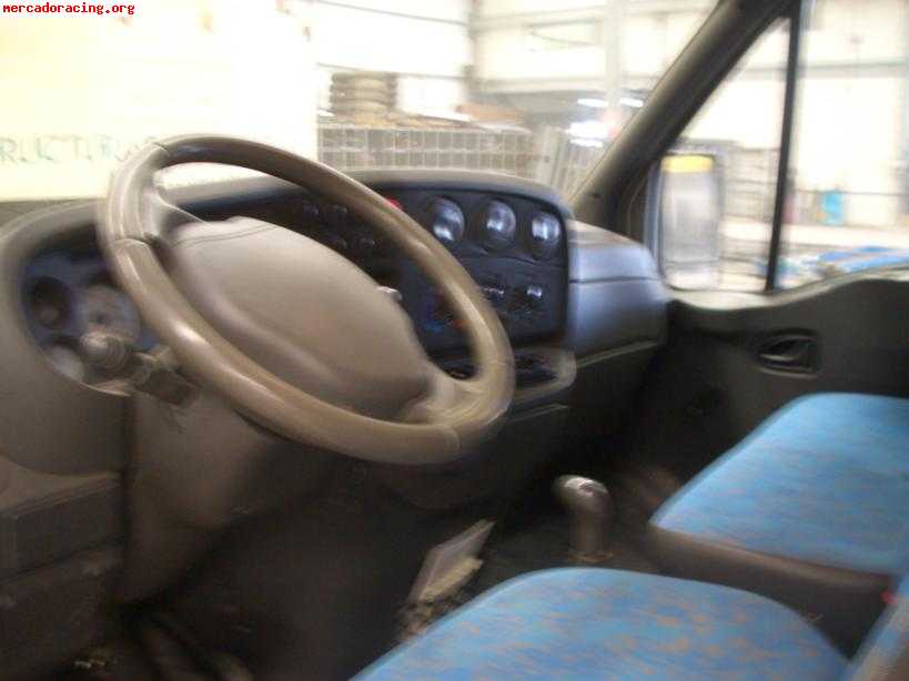 Camion iveco daily 3500kg transportar cm