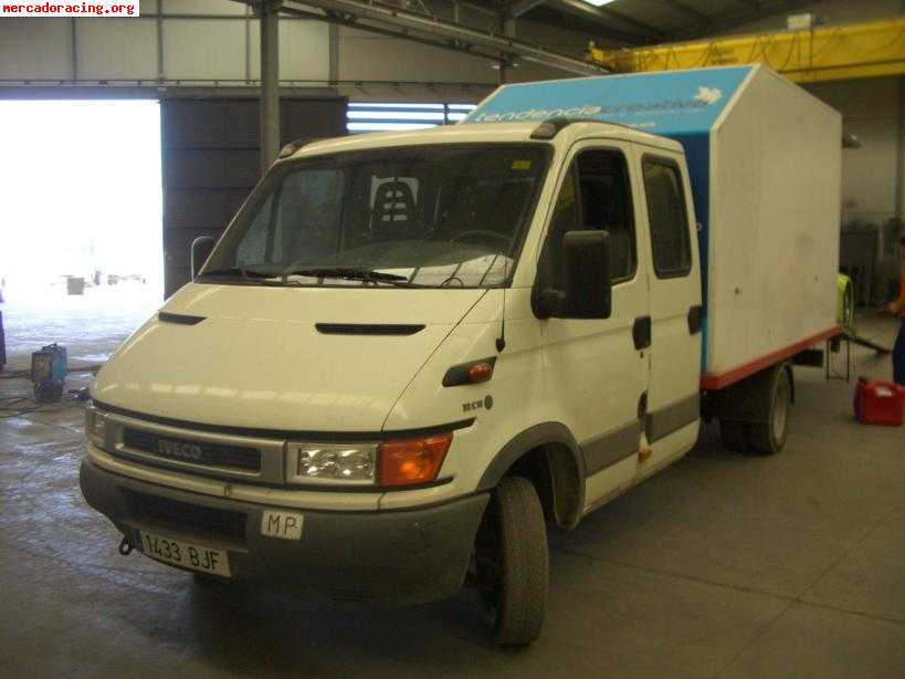 Camion iveco daily 3500kg transportar cm