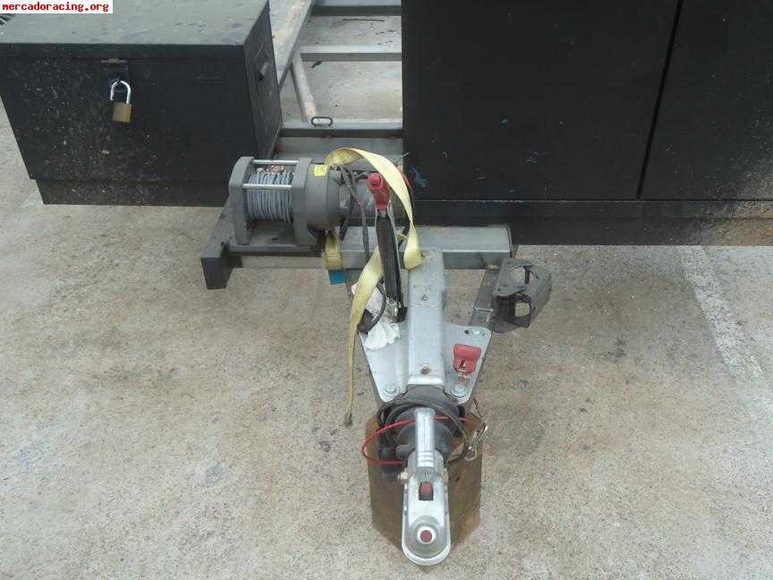 Remolque 2 ejes con cablestrante 1700€