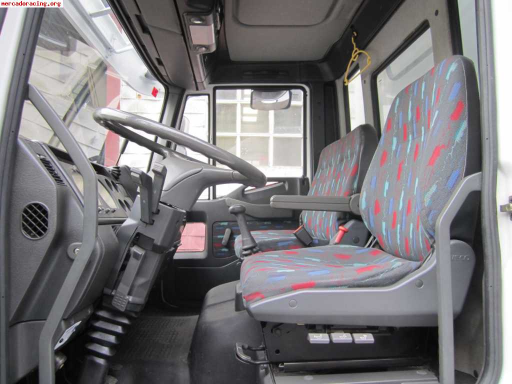 Camión porta-coches