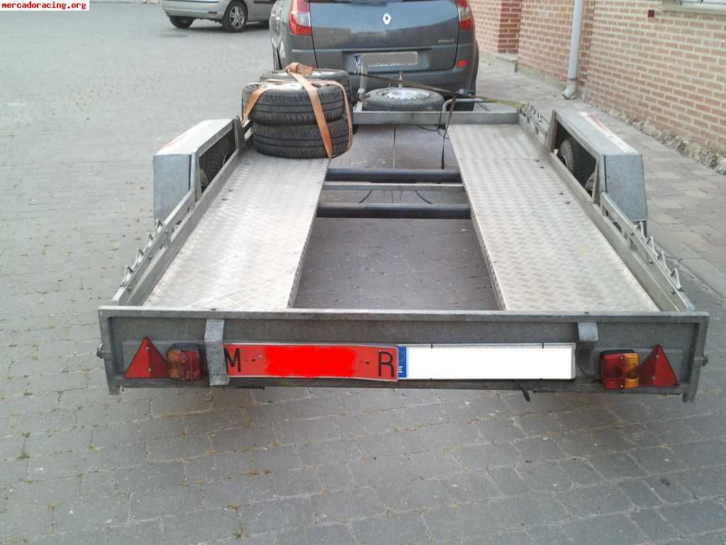 Se vende plataforma j.b.