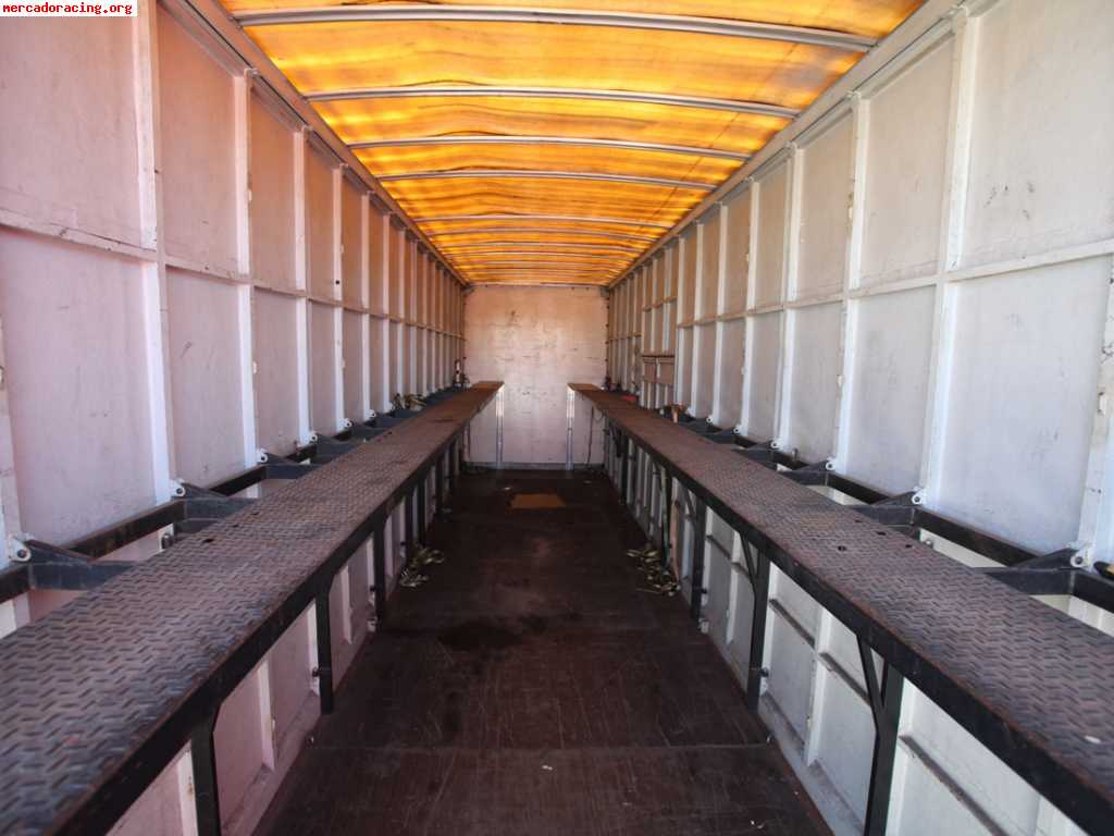 Se vende camion renault rígido transporte coches competición