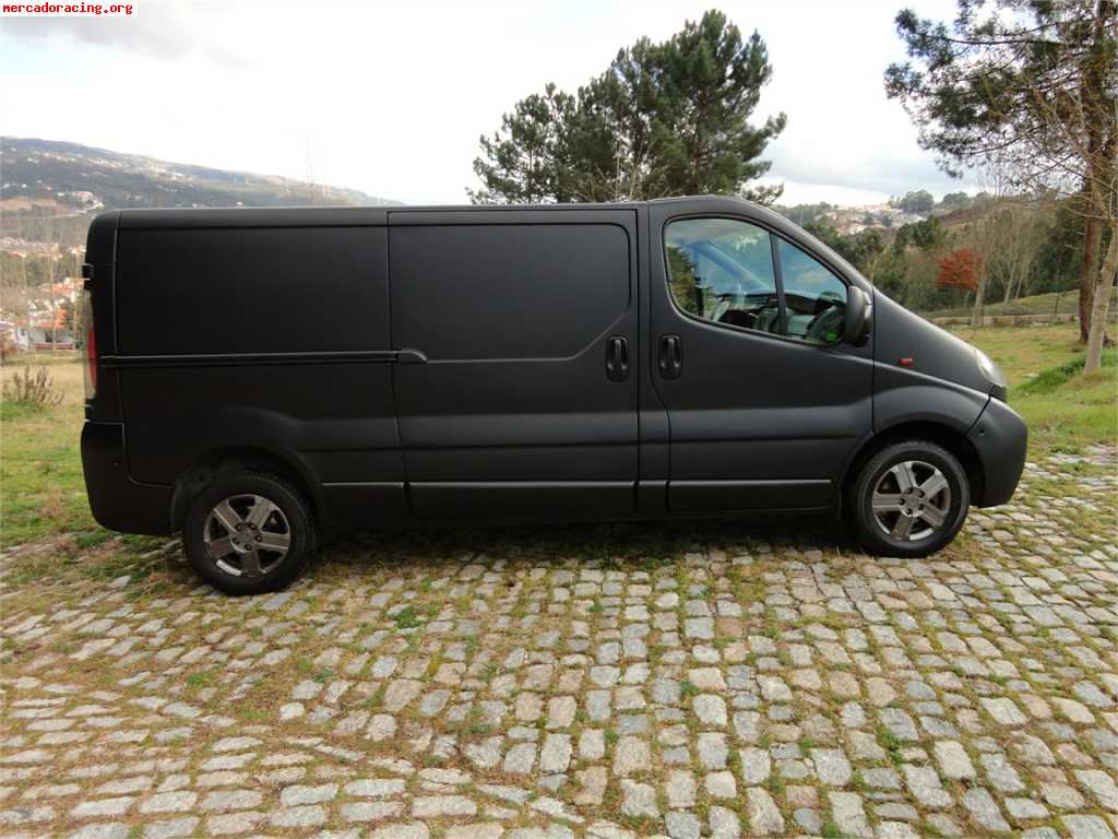 Opel vivaro longa