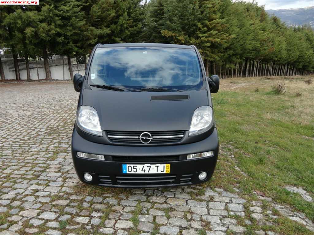 Opel vivaro longa