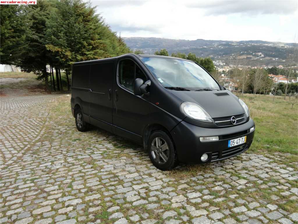 Opel vivaro longa