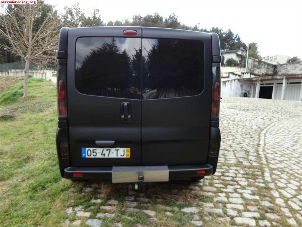 Opel vivaro longa