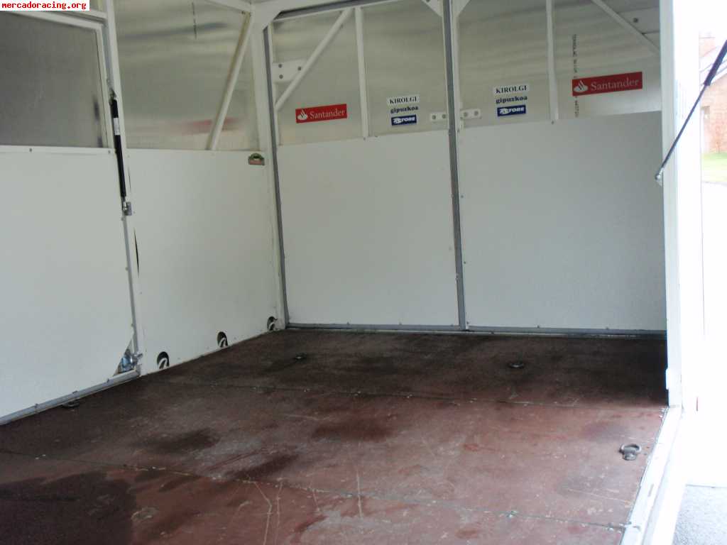 Remolque portacoches. para 2000 kilos.