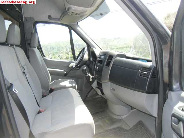 Se vende volkswagen crafter 35 2.5tdi 163 largo 2008 !!