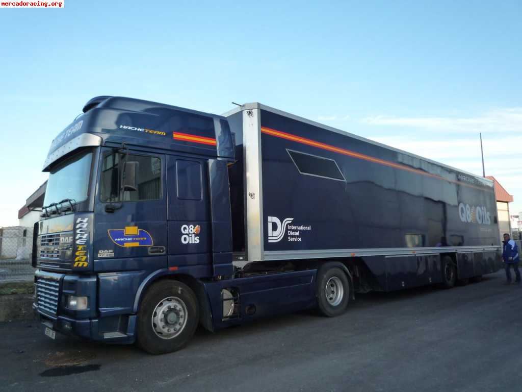 Se vende camion taller de transporte de monoplazas y camion 