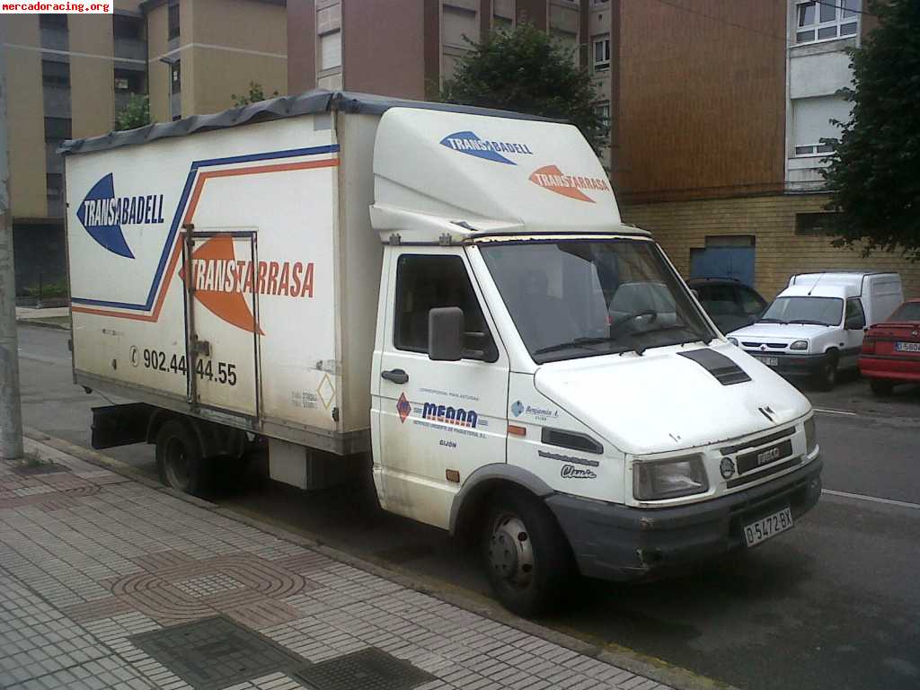 Iveco turbo daily 30-105cv y 17m3 de caja