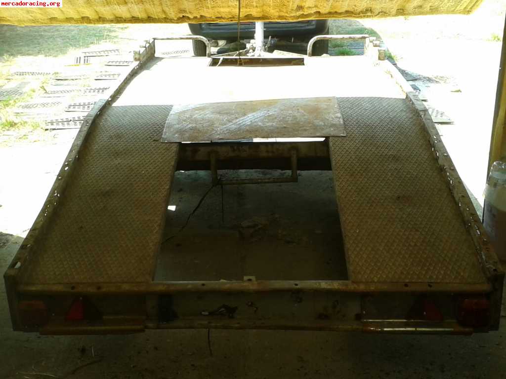 Portacoches plataforma 2 ejes 750 kg 600€