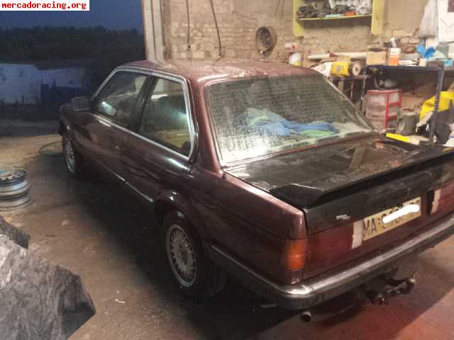 Bmw 320i e30 cambio o entrego como forma de pago