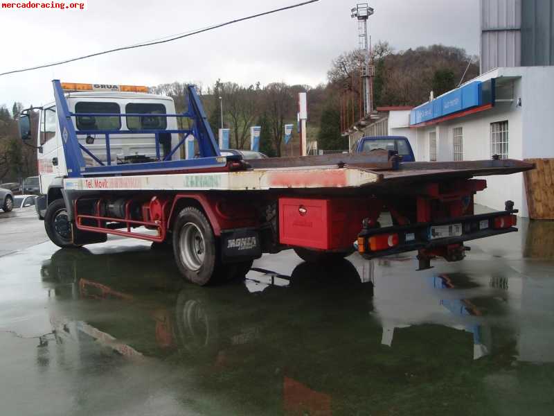 Se vende camión grúa para 2 vehículos nissan ateon