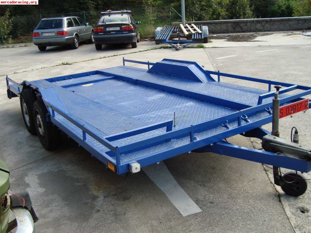 Vendo remolque portacoches jucal cerrado