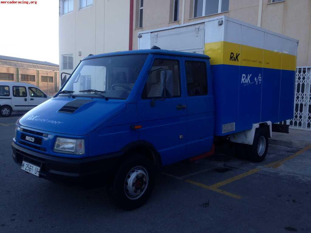 Se vende furgon iveco ex oficial subaru team españa 2900€
