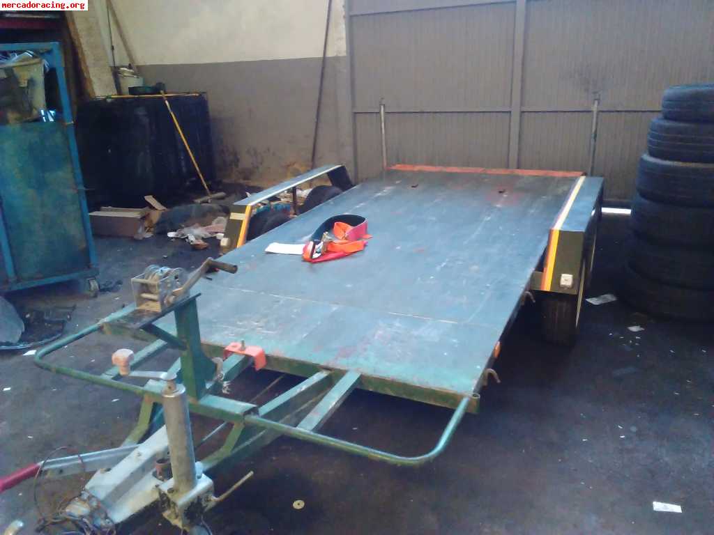Se vende remolque portacoches 1500 kilos